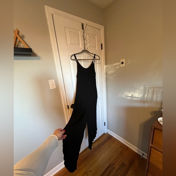 Z Supply black jumpsuit - Picture 5 of 8